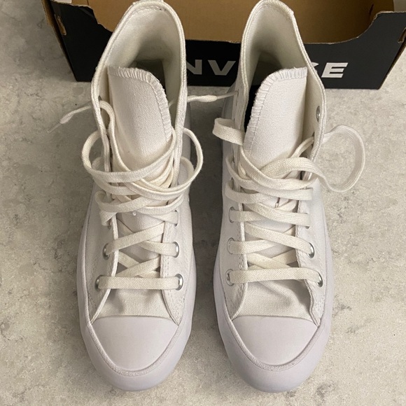 Converse All-Star Chuck Taylor Women's White High-Top Platform Lugged Heel. 6.5 - Picture 10 of 11